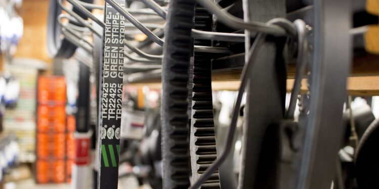 Proč je výběr správných autodílů klíčem k bezpečné a bezproblémové jízdě?