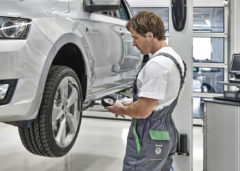 Jak poznat kvalitní autoservis Škoda a proč na výběru záleží?