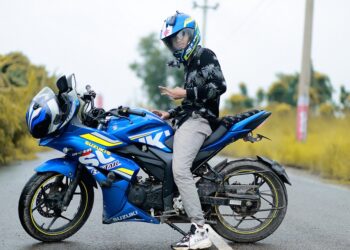 Proč správné oblečení dělá z motorkáře pravého jezdce