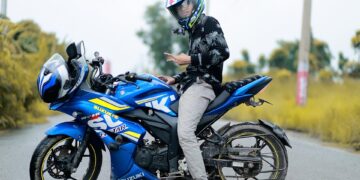 Proč správné oblečení dělá z motorkáře pravého jezdce