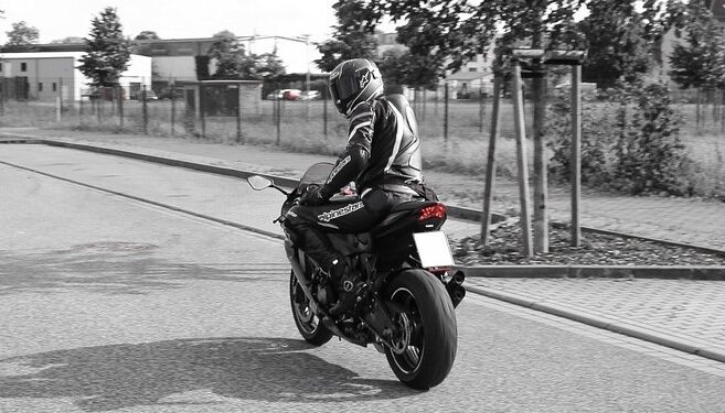 Moto výbava není jen styl: správné oblečení chrání při každé cestě