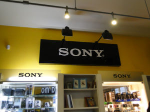 Sony_nasviceny_napis